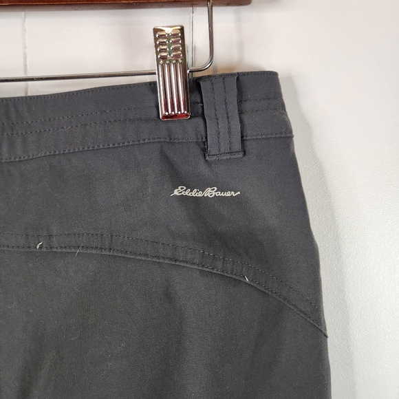 Eddie Bauer Gray Cropped Capri Pants Mid Rise Nylon Stretch Size 6 Hiking Gorp - Picture 3 of 16